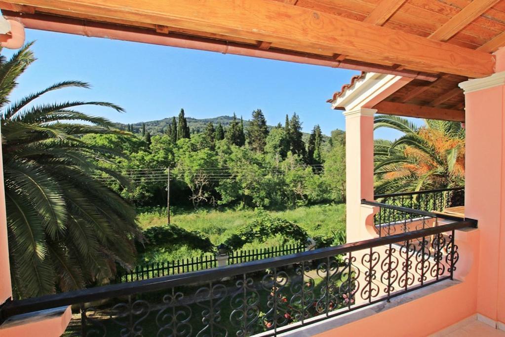 Pool Grigoris Villa *